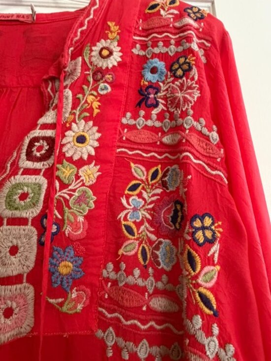 Johnny Was Tops - Red Floral Johnny Was Top